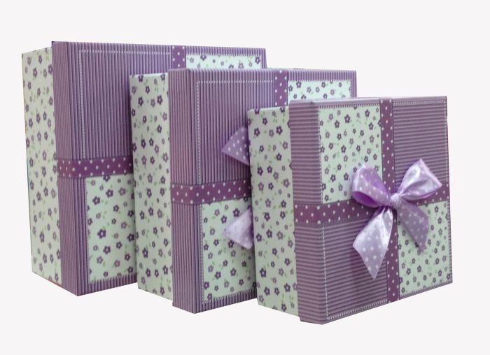 Набор коробок 3 в 1 "Презент" Фиолетовый с бантом / квадрат 15,5*15,5*7 / 18*18*8,5 / 20*20*9,5 см Набор коробок 3 в 1 «Презент» Фиолетовый с бантом / квадрат 15,5*15,5*7 / 18*18*8,5 / 20*20*9,5 см