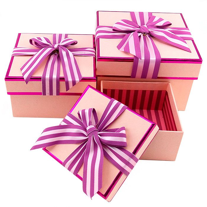 Набор коробок 3 в 1 "Полосатый бант" Розовый /квадрат 11*11*6 / 13*13*8 / 15*15*10 см Набор коробок 3 в 1 «Полосатый бант» Розовый /квадрат 11*11*6 / 13*13*8 / 15*15*10 см