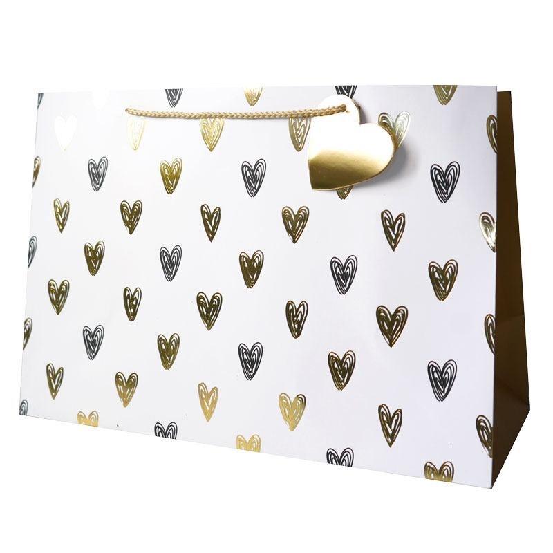 Пакет подарочный "Сердца. Золотой стиль" / 39*27*17 см / 1 шт / Пакет подарочный «Сердца. Золотой стиль» / 39*27*17 см / 1 шт /